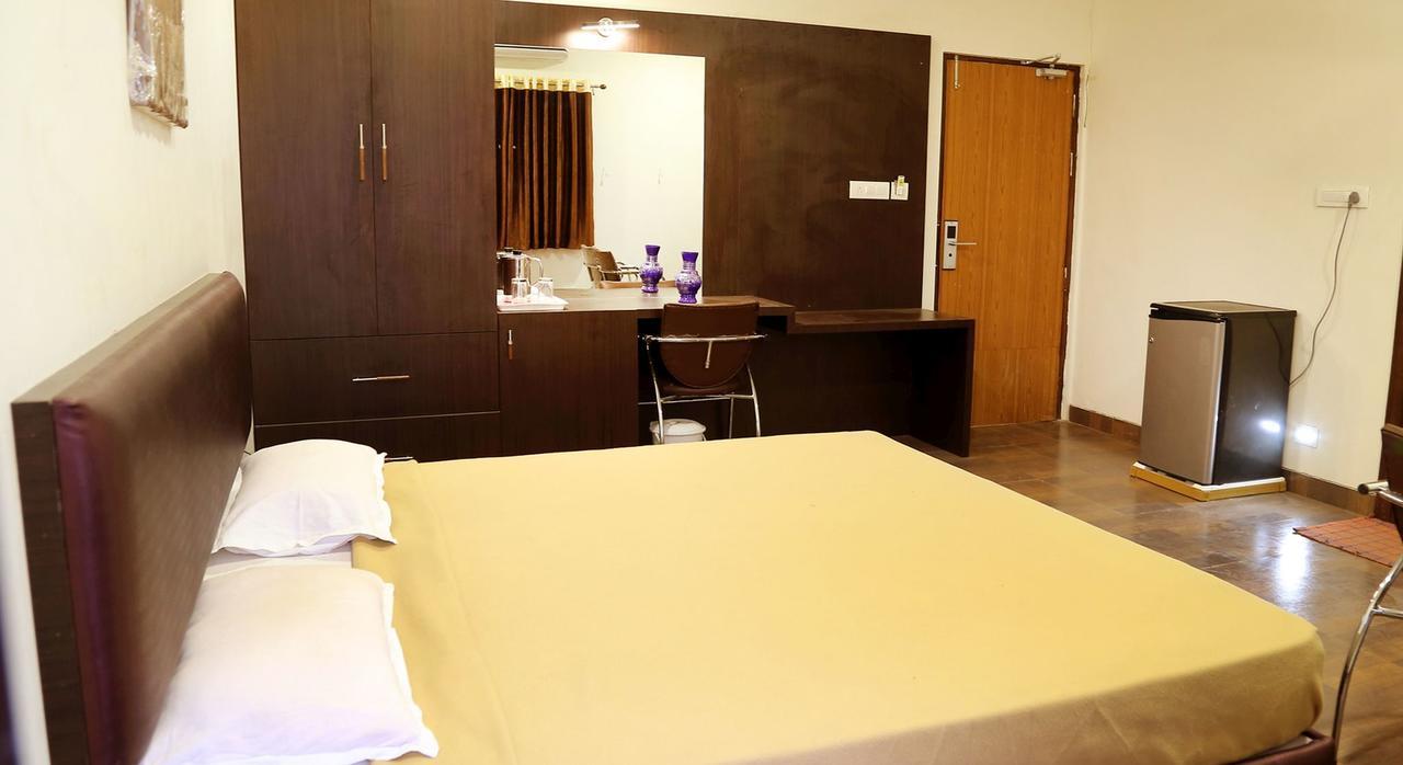 Kailash Residency Otel Evrengabad Dış mekan fotoğraf